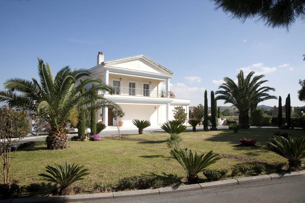 Villa Elena Peraía 외부 사진