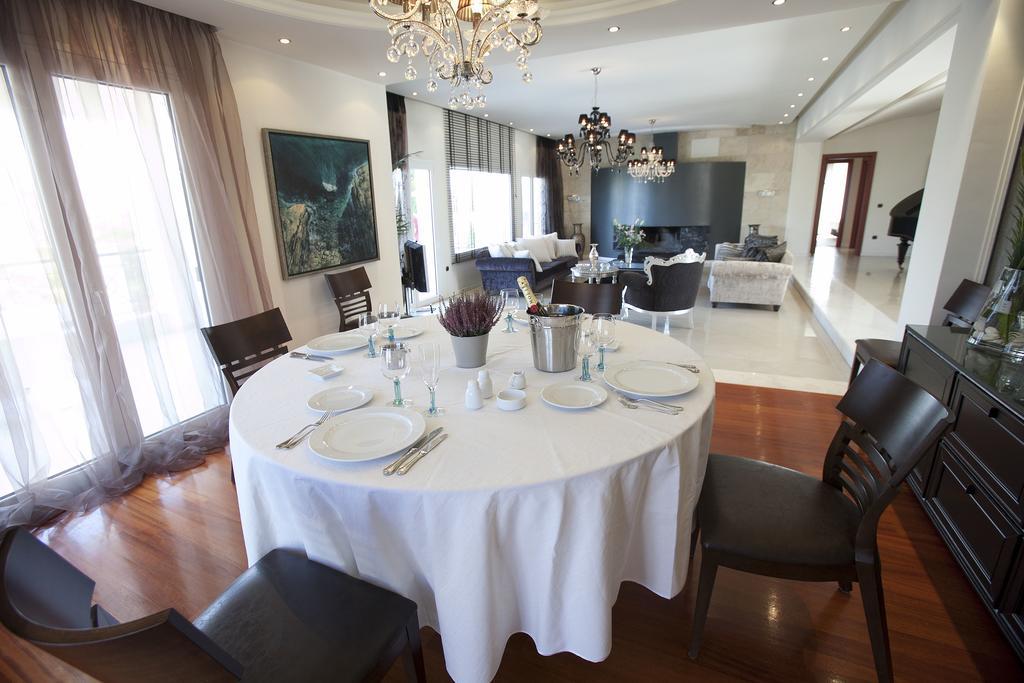 Villa Elena Peraía 외부 사진